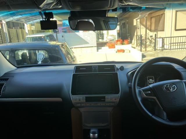 TOYOTA LANDCRUISER PRADO 2021