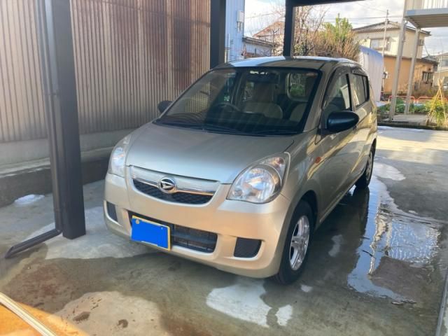 DAIHATSU MIRA 2012
