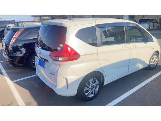 HONDA FREED HYBRID 2016