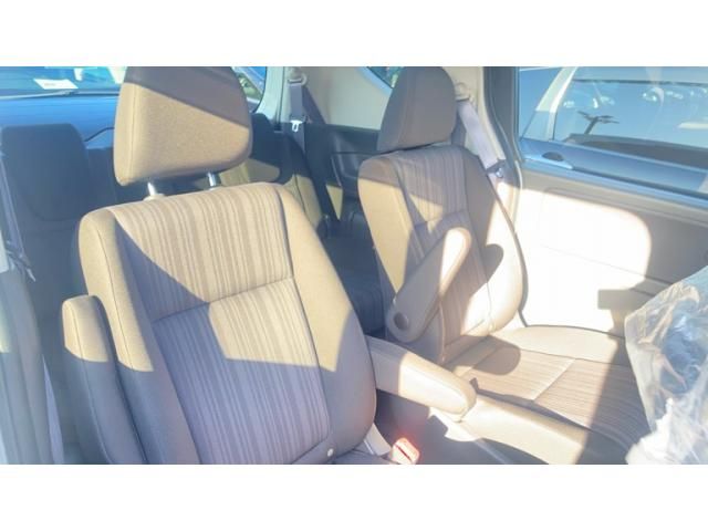 HONDA FREED HYBRID 2016