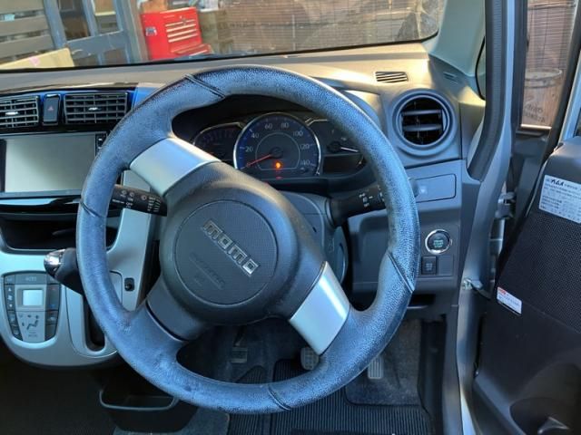 DAIHATSU MOVE CUSTOM 2013