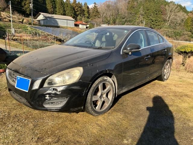 VOLVO VOLVO S60 2013