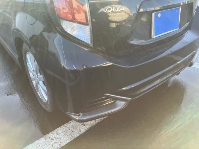 TOYOTA AQUA 2015