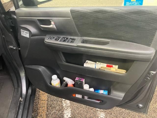 HONDA STEPWAGON 2013