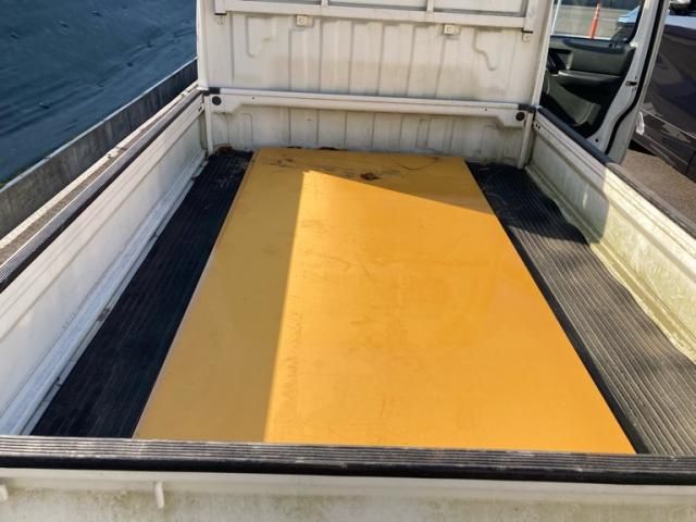 SUZUKI CARRY truck 2012