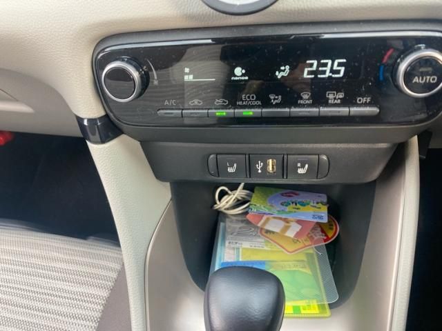 TOYOTA YARIS HYBRID 2021