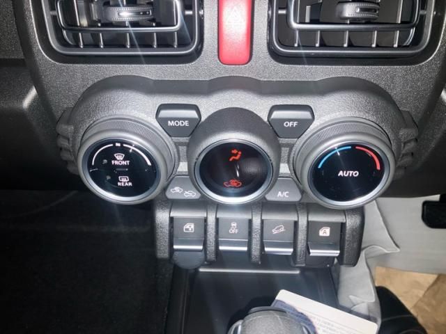 SUZUKI JIMNY SIERRA 2025