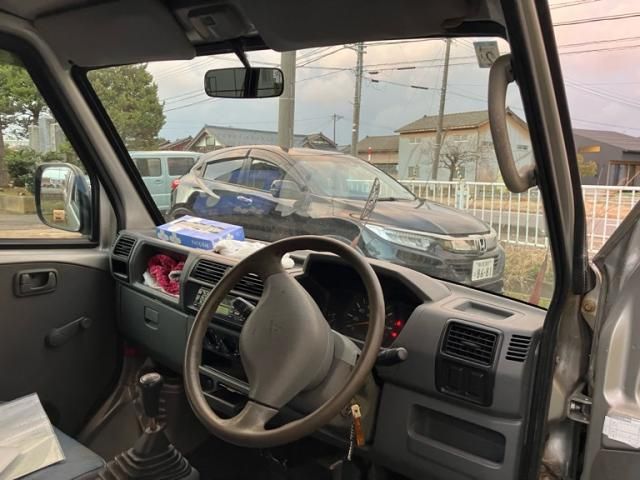 MITSUBISHI MINICAB van 4WD 2000