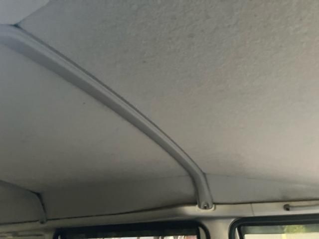 MITSUBISHI MINICAB van 4WD 2000