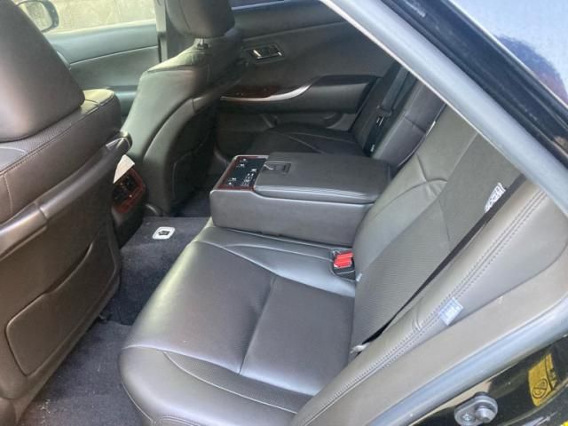 TOYOTA CROWN sedan hybrid 2012