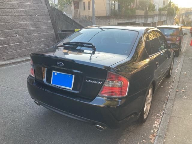 SUBARU LEGACY B4 2004