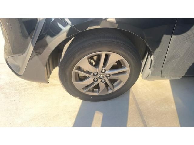 TOYOTA SIENTA HYBRID 2021