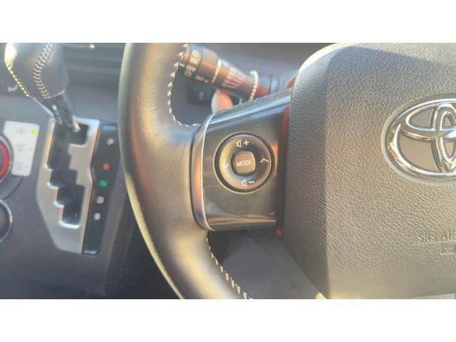 TOYOTA SIENTA HYBRID 2021