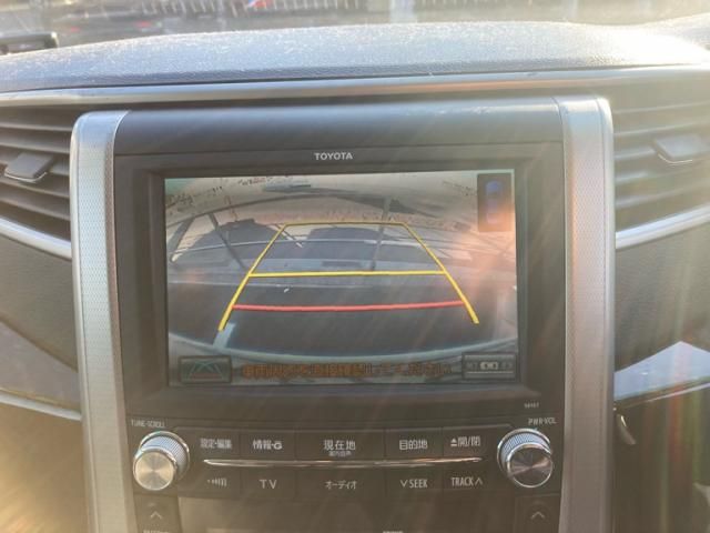 TOYOTA VELLFIRE 2012