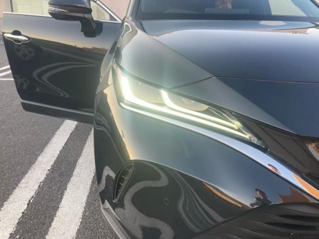 TOYOTA HARRIER 2WD 2021