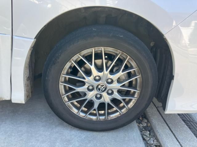 TOYOTA NOAH HYBRID 2021