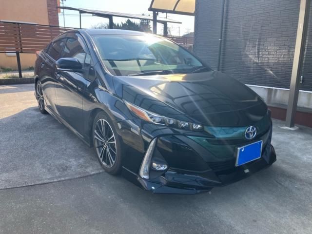 TOYOTA PRIUS PHV 2018