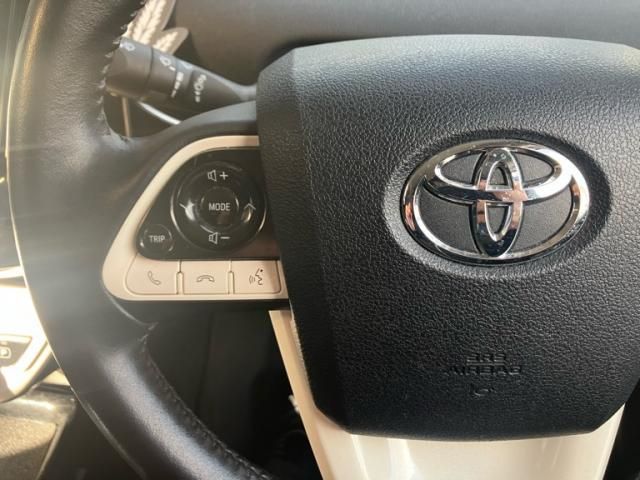 TOYOTA PRIUS PHV 2018