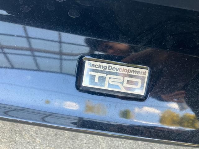 TOYOTA PRIUS PHV 2018