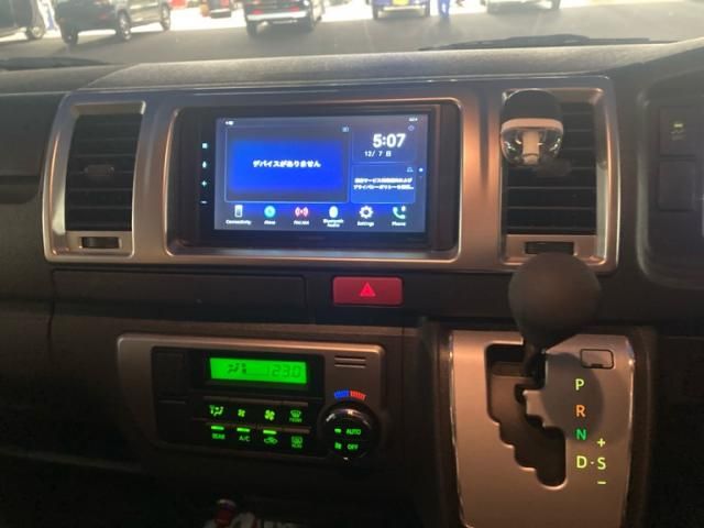 TOYOTA HIACE van 2WD 2024