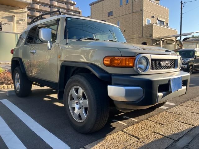 TOYOTA FJ CRUISER 4WD 2015