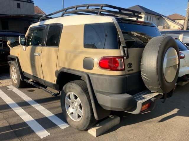 TOYOTA FJ CRUISER 4WD 2015