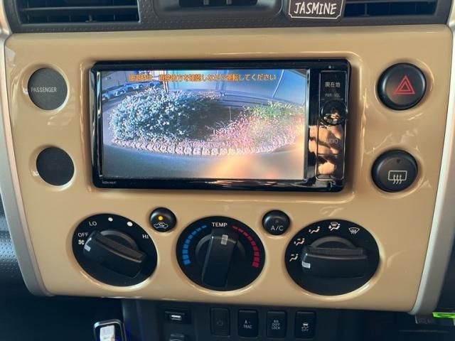 TOYOTA FJ CRUISER 4WD 2015