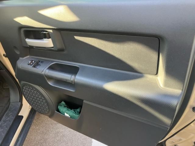 TOYOTA FJ CRUISER 4WD 2015