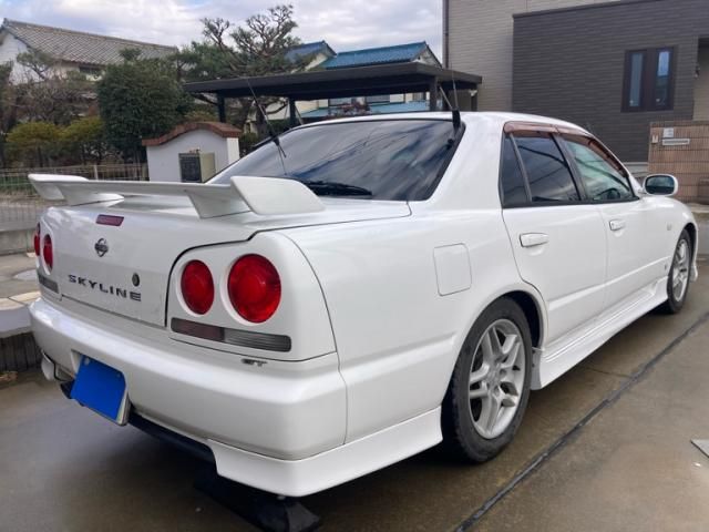 NISSAN SKYLINE 1999