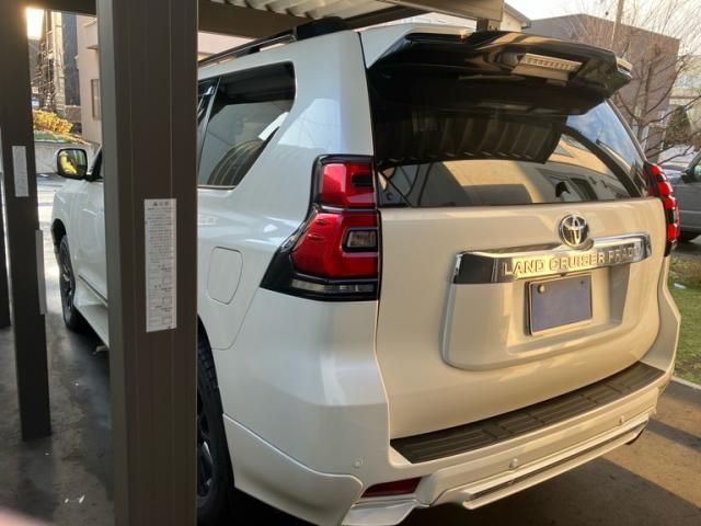 TOYOTA LANDCRUISER PRADO 2022
