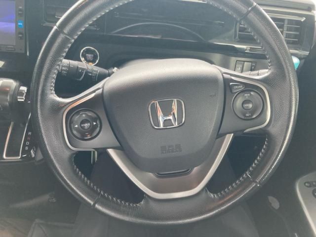 HONDA STEPWAGON SPADA 2015