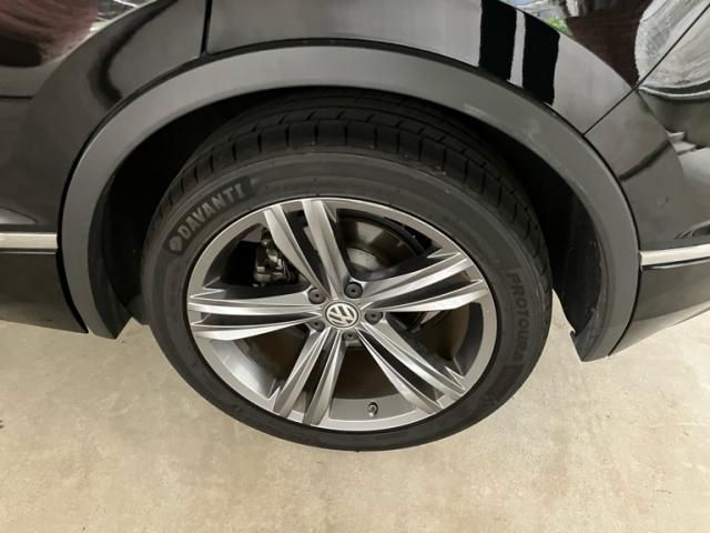 VOLKSWAGEN VOLKSWAGEN TIGUAN 2017