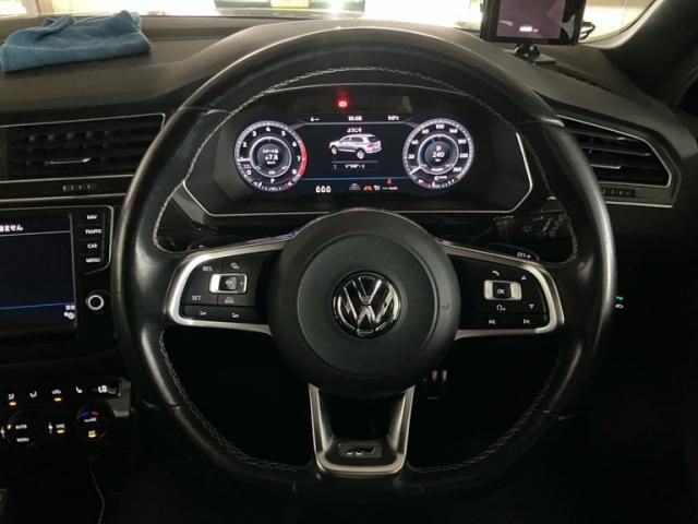 VOLKSWAGEN VOLKSWAGEN TIGUAN 2017