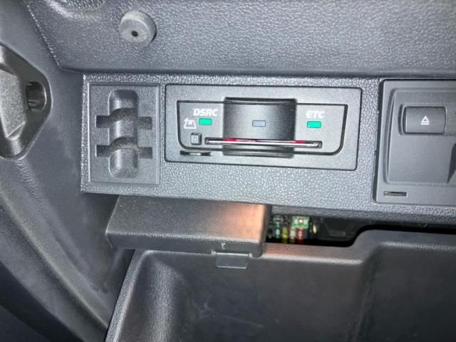 VOLKSWAGEN VOLKSWAGEN TIGUAN 2017