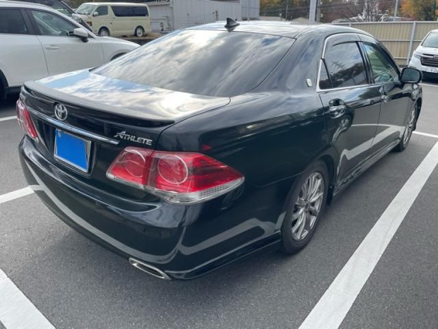 TOYOTA CROWN sedan 2011