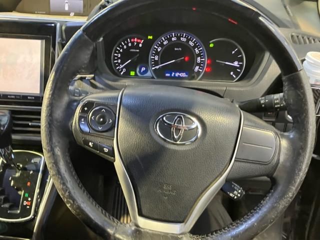 TOYOTA ESQUIRE 4WD 2016