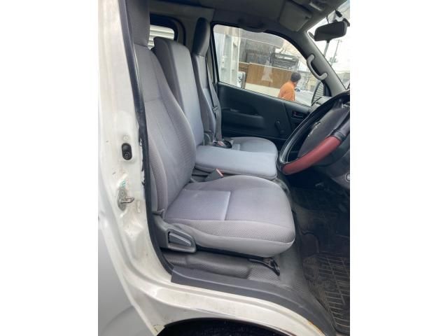 TOYOTA HIACE van 4WD 2008