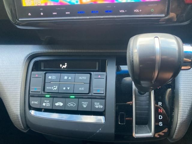 HONDA STEPWAGON SPADA 2016