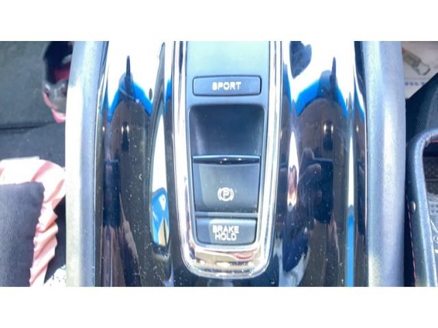 HONDA VEZEL HYBRID 4WD 2014