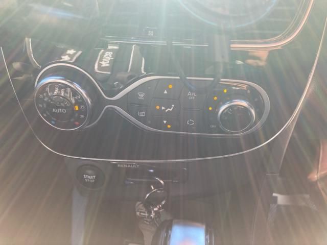 RENAULT RENAULT LUTECIA 2017