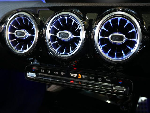 MERCEDES BENZ MERCEDES BENZ A class sedan 2019