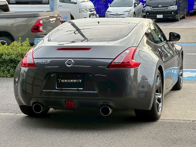NISSAN FAIRLADY Z 2010