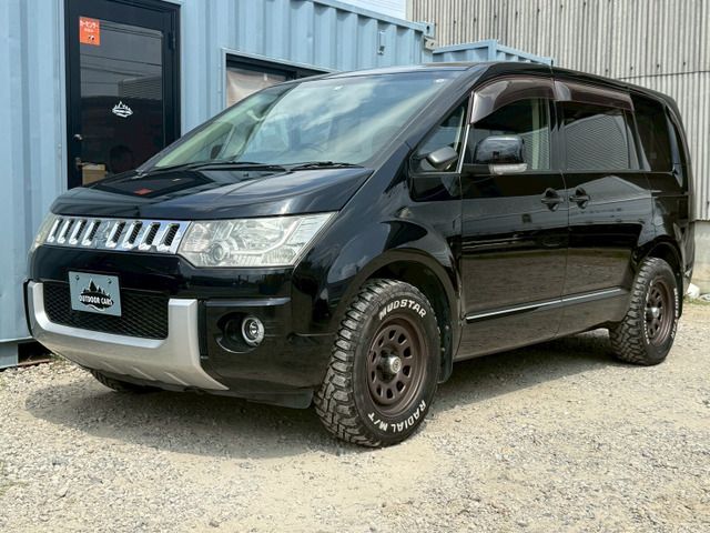 MITSUBISHI DELICA D:5 2WD 2011