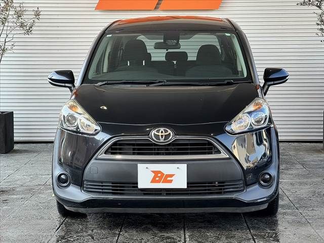 TOYOTA SIENTA 2016