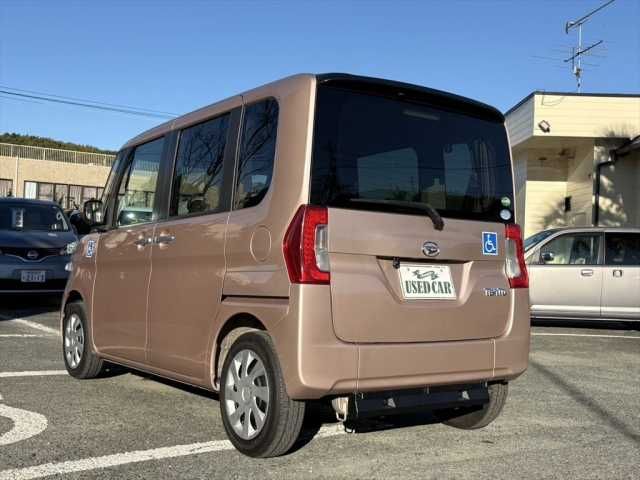 DAIHATSU TANTO 2018