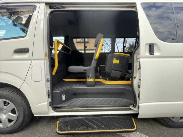 TOYOTA REGIUSACE van 1.25t 2WD 2013