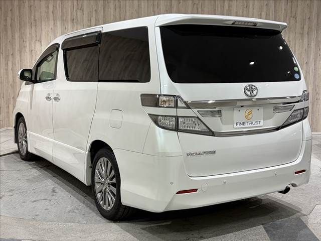 TOYOTA VELLFIRE 2012