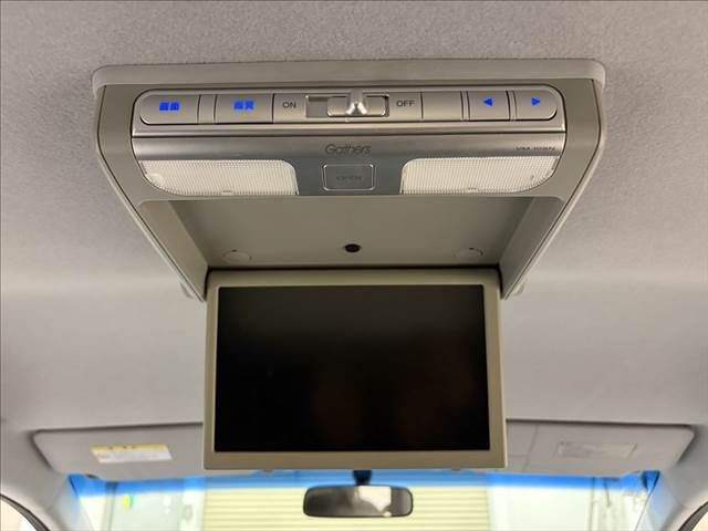 HONDA STEPWAGON SPADA 2013