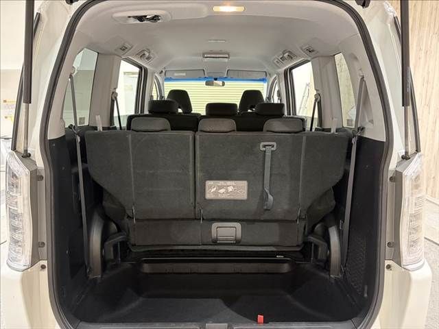 HONDA STEPWAGON SPADA 2013