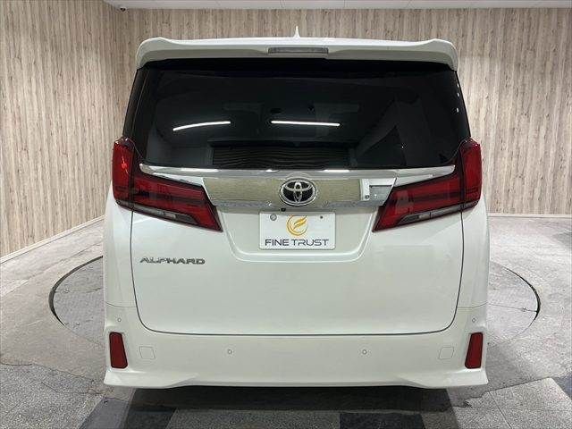 TOYOTA ALPHARD 2019